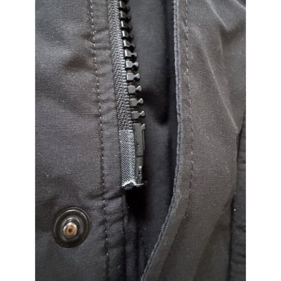 Canada Goose McMillan Parka Size XS Jacket Black - Picture 14 of 14